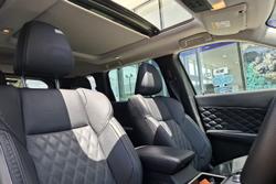 2022 Mitsubishi Outlander Exceed