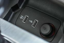 2023 MG HS Essence X