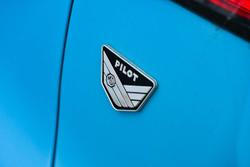 2023 MG HS Essence X