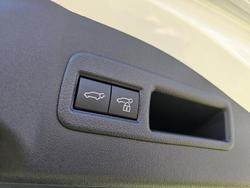 2026 Subaru Solterra AWD Touring E1-1 MY26 AWD White