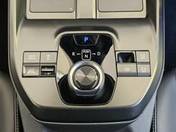 2026 Subaru Solterra AWD Touring E1-1 MY26 AWD White