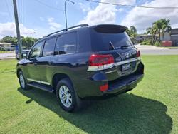 2019 Toyota Landcruiser Sahara VDJ200R 4X4 Dual Range Eclipse Black