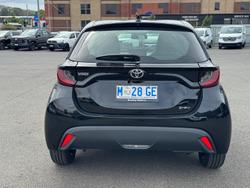 2024 Toyota Yaris Ascent Sport Hybrid