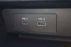 2024 Mitsubishi Outlander ES