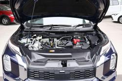 2024 Mitsubishi Outlander ES