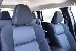 2024 Mitsubishi Outlander ES