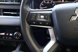 2024 Mitsubishi Outlander ES