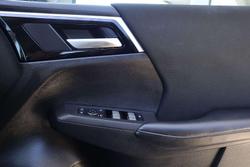 2024 Mitsubishi Outlander ES