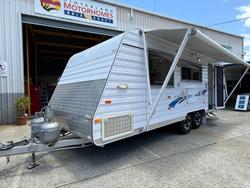 2015 New Age Caravans Manta Ray