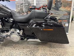 2021 Harley-Davidson Street Glide Special 114 (FLHXS) Touring Black