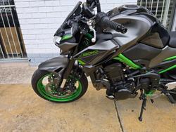 2023 Kawasaki Z900 (ZR900) Black