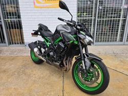 2023 Kawasaki Z900 (ZR900) Black