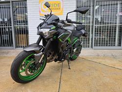 2023 Kawasaki Z900 (ZR900) Black