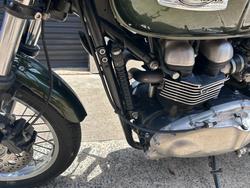 2012 Triumph THRUXTON 900 GREEN