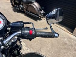 2012 Triumph THRUXTON 900 GREEN