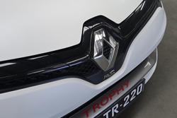 2016 Renault Clio R.S. 220 Trophy IV B98 Frost White