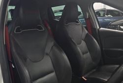 2016 Renault Clio R.S. 220 Trophy IV B98 Frost White