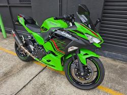 2024 Kawasaki NINJA 400 KRT INSPIRED CG GREEN