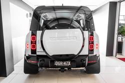 2025 Land Rover Defender 110 D350 X-Dynamic SE