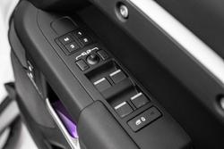 2025 Land Rover Defender 110 D350 X-Dynamic SE