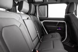 2025 Land Rover Defender 110 D350 X-Dynamic SE