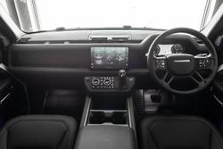 2025 Land Rover Defender 110 D350 X-Dynamic SE