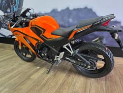 2016 Honda CBR300R ORANGE