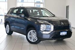 2024 Mitsubishi Outlander ES