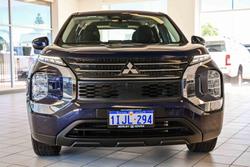 2024 Mitsubishi Outlander ES