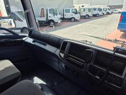 2009 Hino GT 1322-500 Series 4x4 Tray and Crane