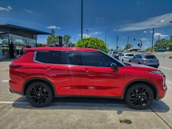 2023 Mitsubishi Outlander LS Black Edition