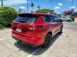 2023 Mitsubishi Outlander LS Black Edition