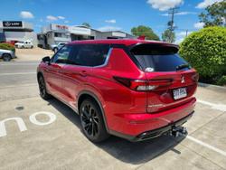 2023 Mitsubishi Outlander LS Black Edition