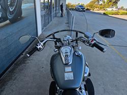 2011 Suzuki VL800T (BOULEVARD C50T) White