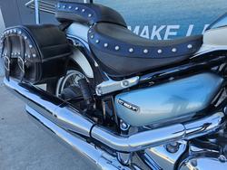 2011 Suzuki VL800T (BOULEVARD C50T) White