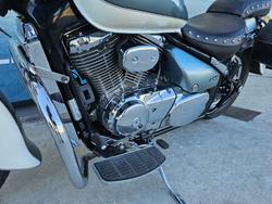 2011 Suzuki VL800T (BOULEVARD C50T) White