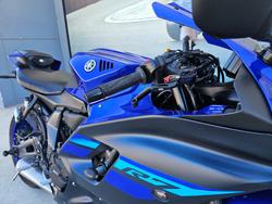 2024 Yamaha YZF-R7LA Blue