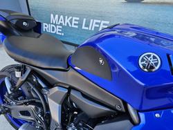 2024 Yamaha YZF-R7LA Blue