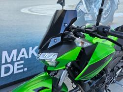 2022 Kawasaki Z400 Green