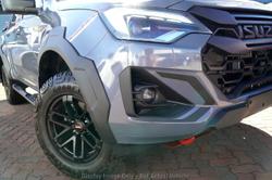 2026 Isuzu D-MAX BLADE
