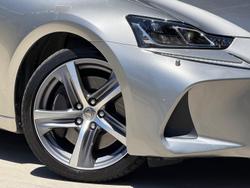 2018 Lexus IS 350 Sports Luxury GSE31R Titanium Silver