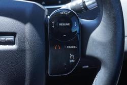 2019 Land Rover Range Rover Evoque P200 SE