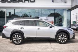 2025 Subaru Outback AWD Touring XT
