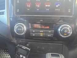 2018 Mitsubishi Pajero GLX