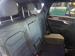 2025 Volkswagen Touareg R