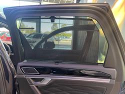 2025 Volkswagen Touareg R