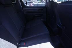 2023 Toyota Hilux SR