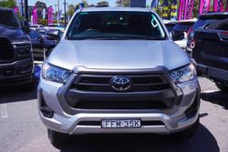 2023 Toyota Hilux SR