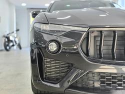 2022 Maserati Levante Modena
