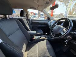 2017 Mitsubishi Outlander LS Safety Pack ZK MY17 4X4 On Demand White